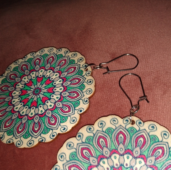 Big Flower Mandala Boho Wood Floral Festival Earrings Pink Turquoise Bohemian - Picture 6 of 8